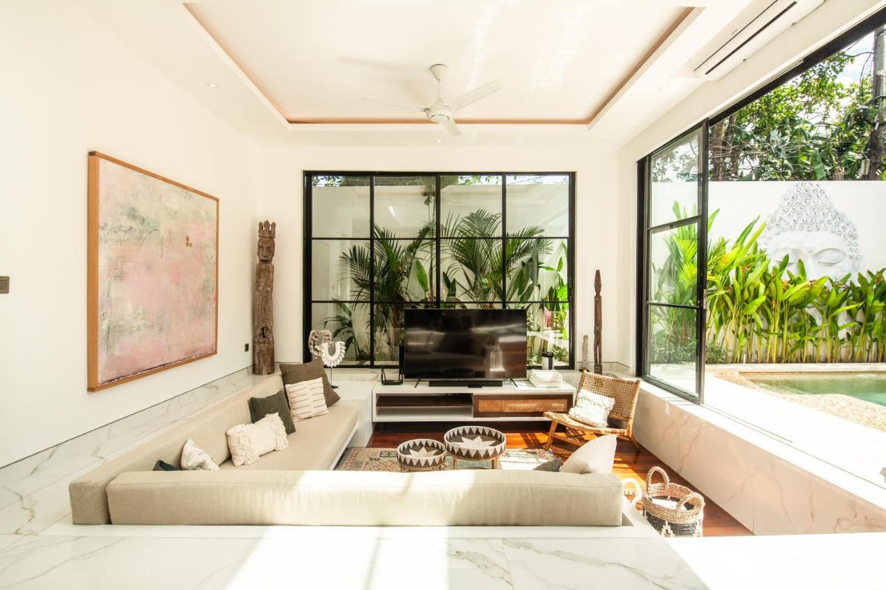 Luxury Villa Devina I Seminyak I Yoga & Gym Exteriör bild