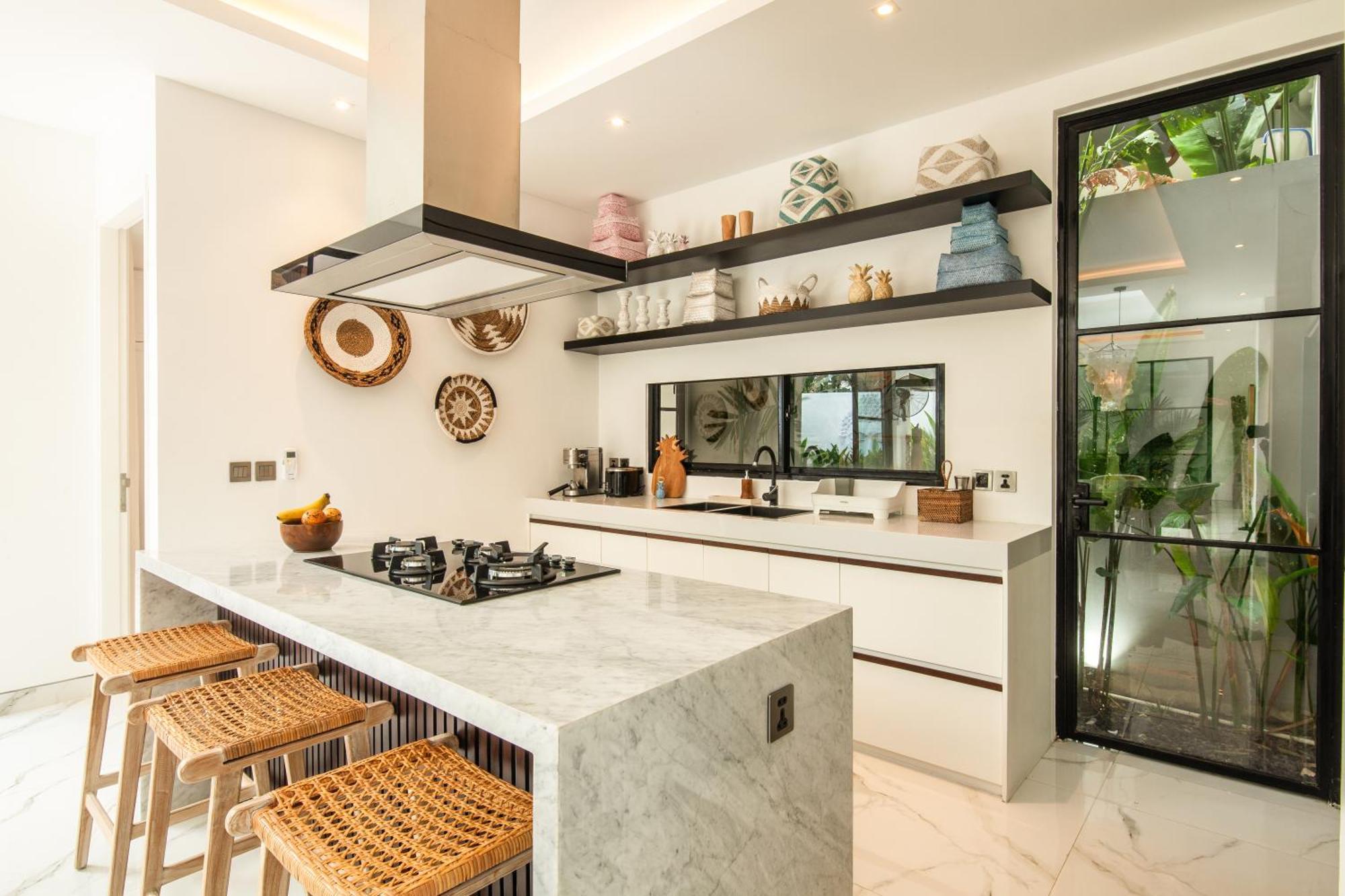 Luxury Villa Devina I Seminyak I Yoga & Gym Exteriör bild