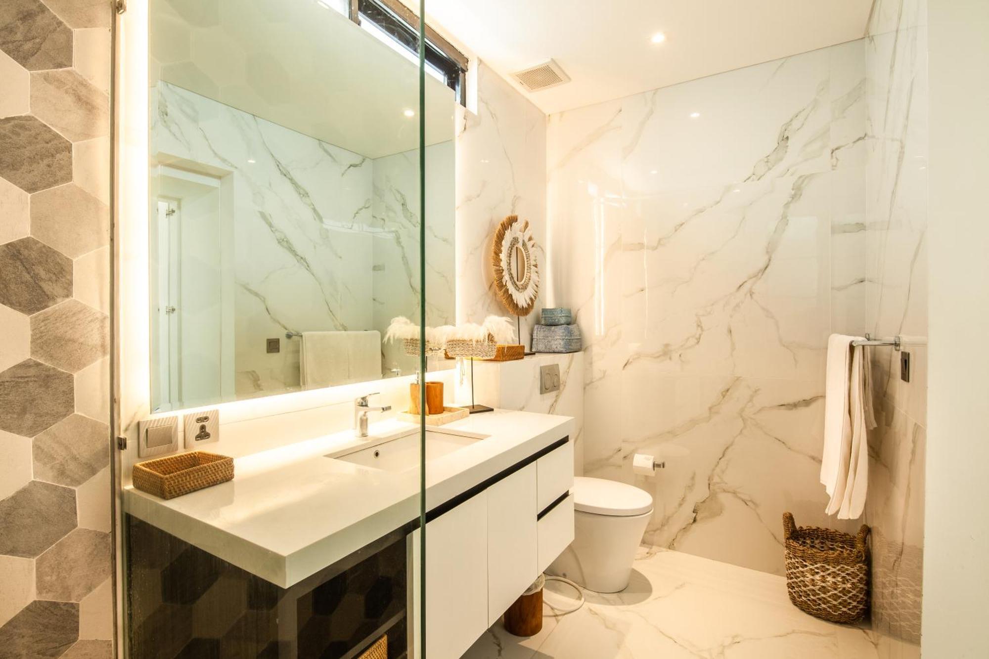 Luxury Villa Devina I Seminyak I Yoga & Gym Exteriör bild